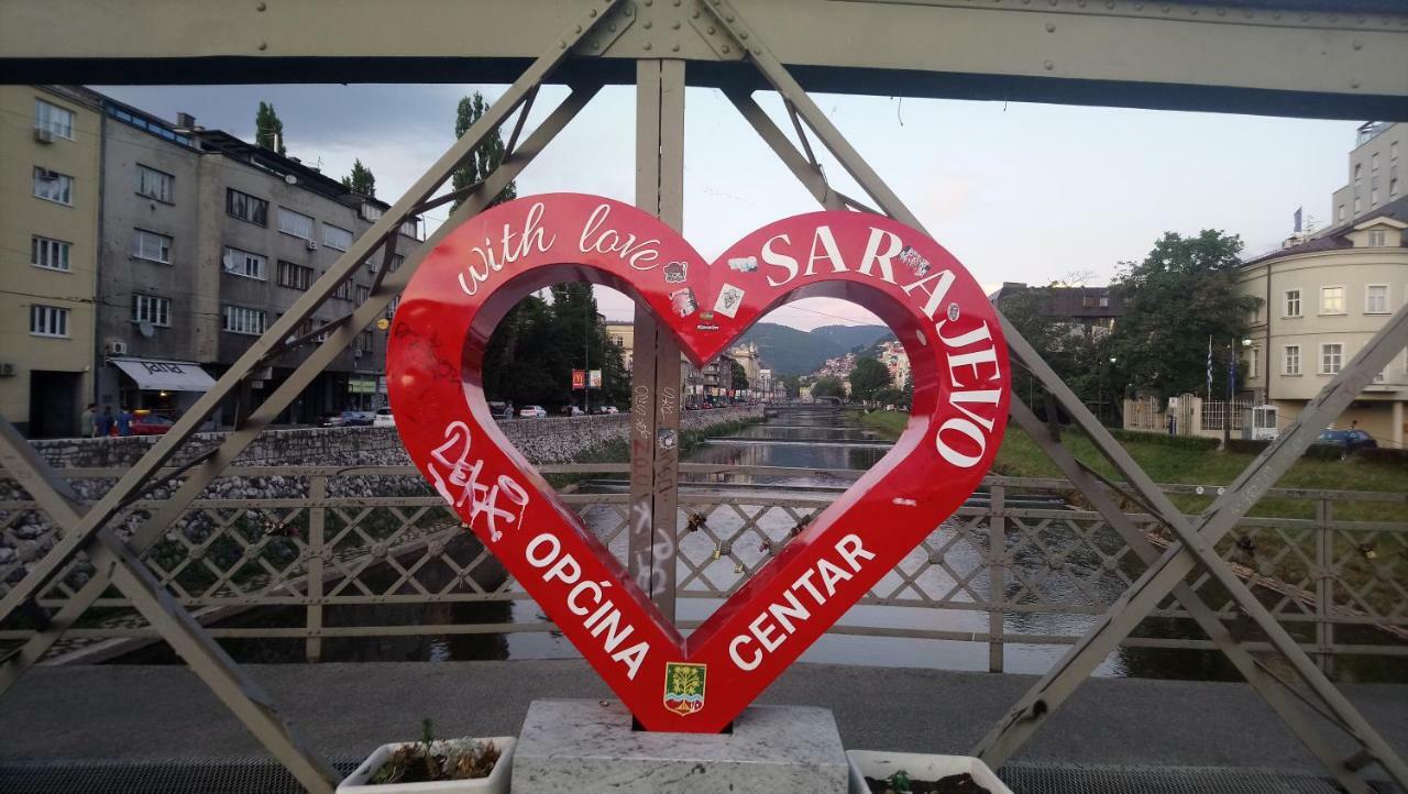 Brand New - Central Apartments サラエヴォ エクステリア 写真